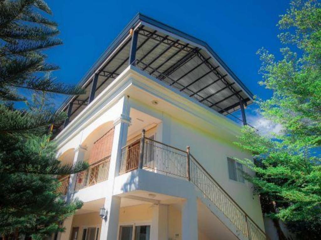 Oyo 162 The West Inn Davao Bagian luar foto